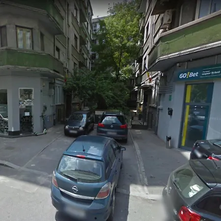 The Rose Gold - Cinema Studio Near Radisson Apartment